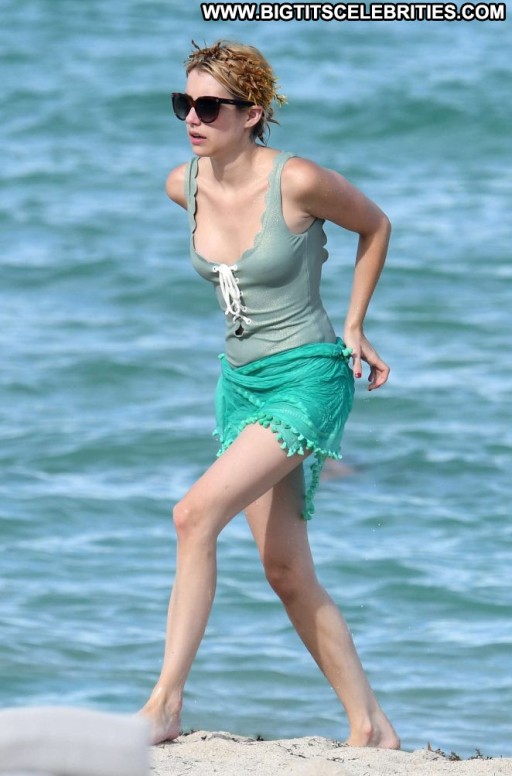 Emma Roberts Straight Swimsuit Babe Posing Hot Beach Beautiful Paparazzi Celebrity