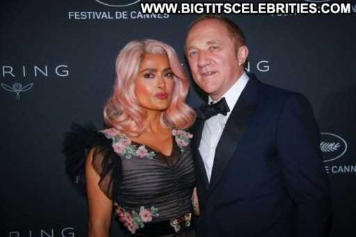 Salma Hayek Babe Posing Hot Celebrity Awards Beautiful Paparazzi Straight