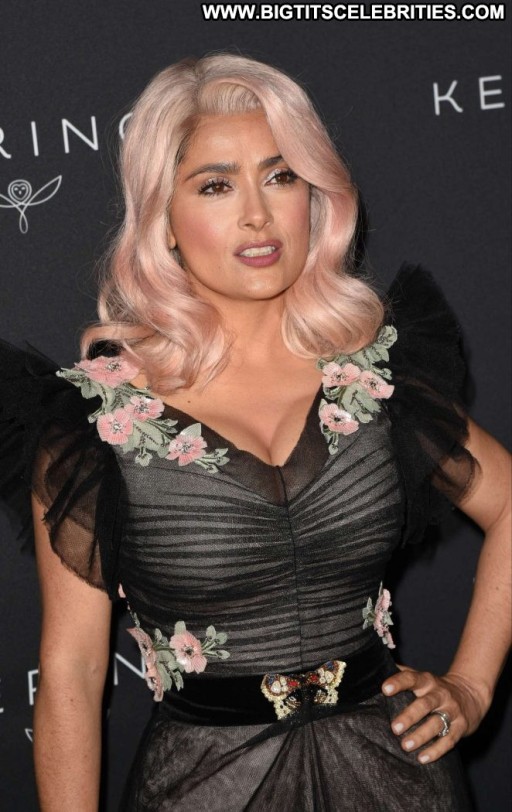 Salma Hayek Babe Posing Hot Celebrity Awards Beautiful Paparazzi Straight