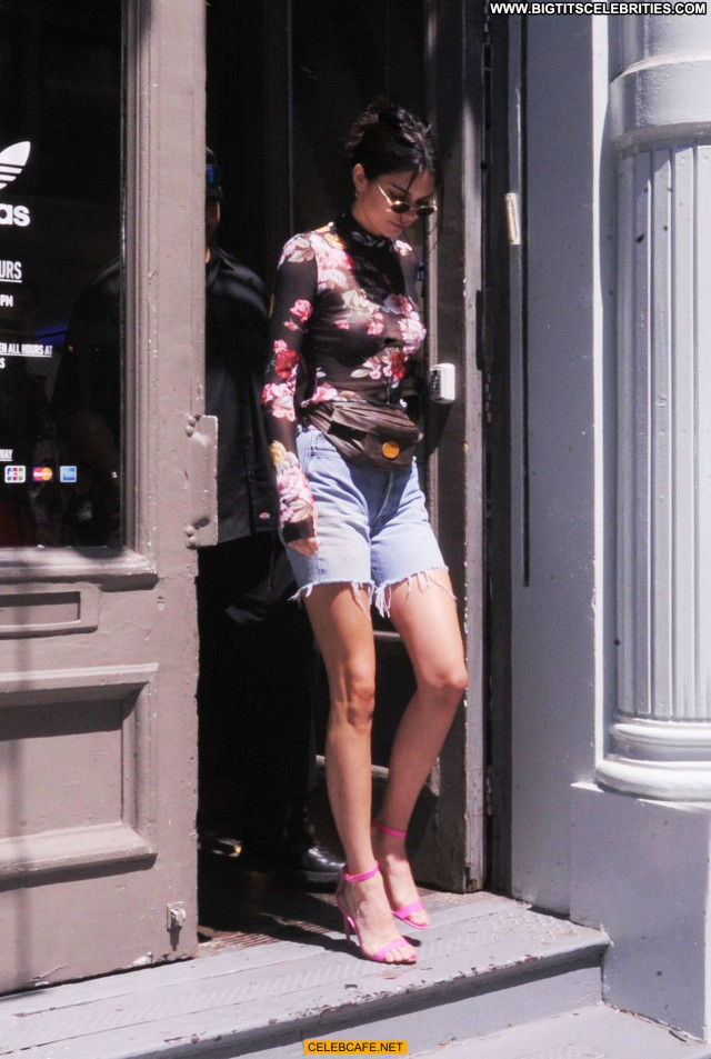 Kendall Jenner No Source Beautiful Babe Shopping See Through Shorts