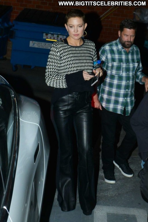 Kate Hudson Paparazzi Posing Hot Celebrity Babe Beautiful Straight