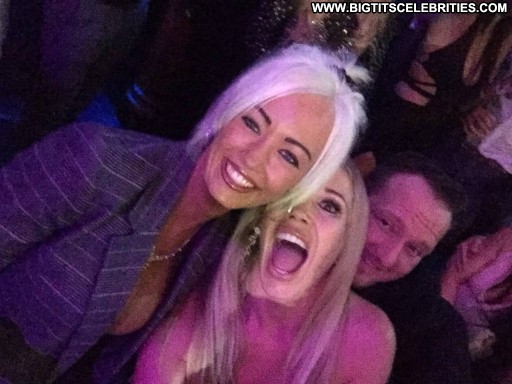 Simone De Kock Hat Caucasian Bar Summer London Beautiful Mali Celebrity Brown Eyes Porn Model Influencer Babe Nude Sex Lake Desi Instagrammer Hot Legs Slim Body