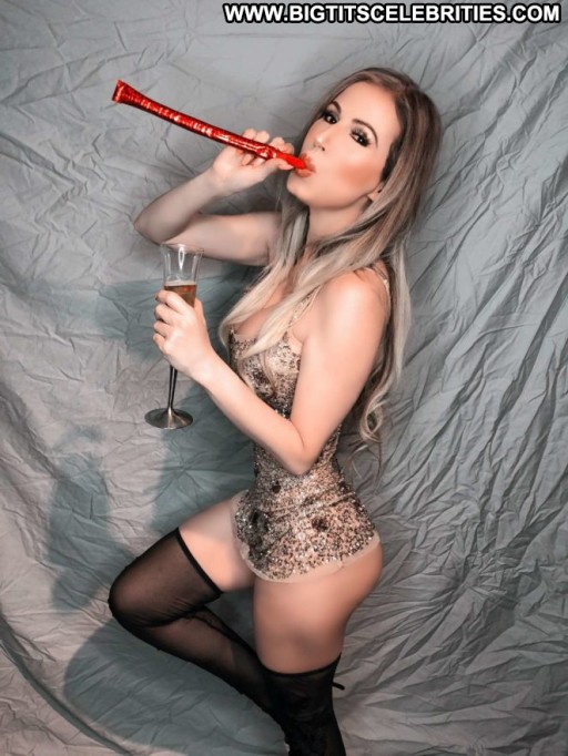 Ana Braga Bra Posing Hot Celebrity Babe Paparazzi Straight Beautiful