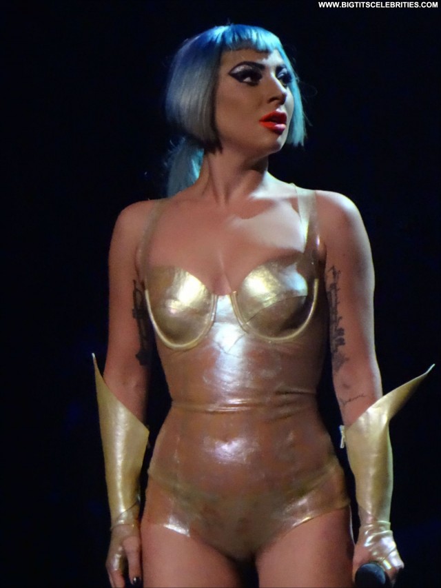 Lady Gaga Las Vegas Sex Gag Beautiful Babe Posing Hot Singer Videos
