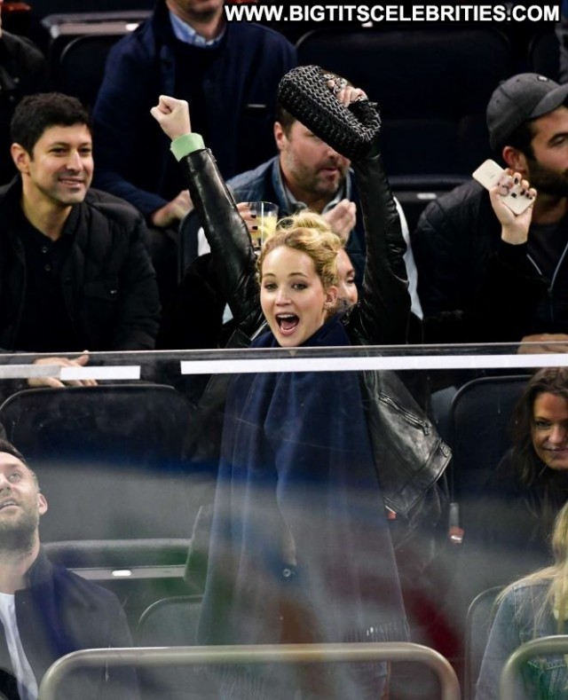 Jennifer Lawrence New York Paparazzi Hockey Celebrity New York Posing
