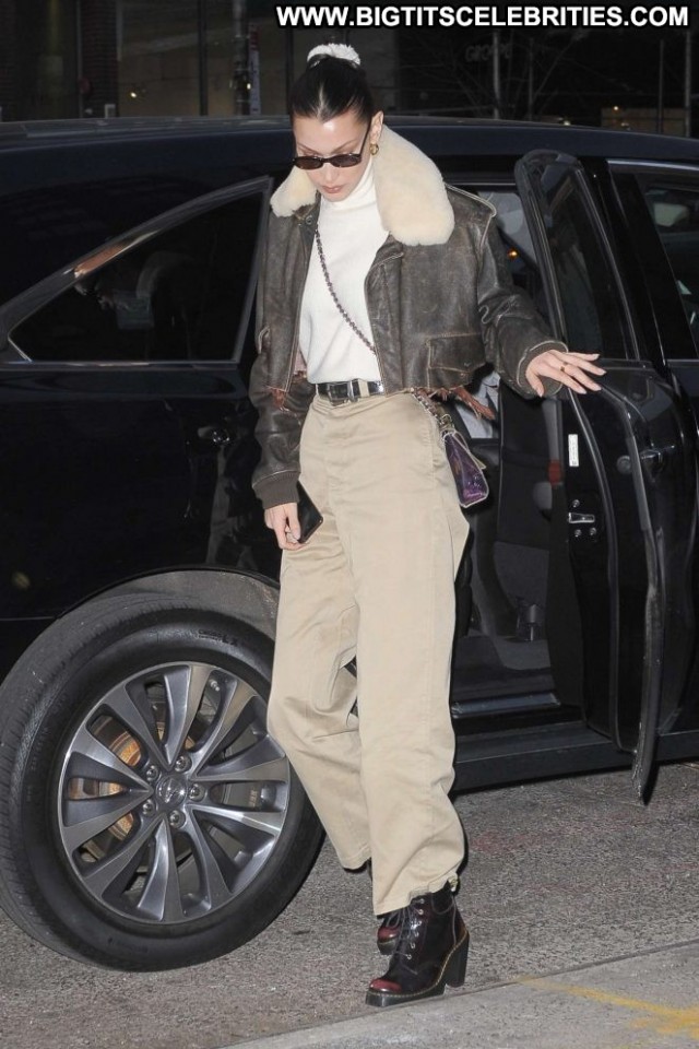 Bella Hadid New York Celebrity Posing Hot New York Beautiful Babe