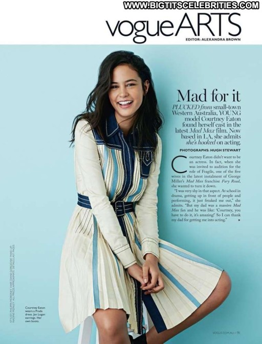 Nicky Hilton Celebrity Straight Paparazzi Posing Hot New York Beautiful Babe