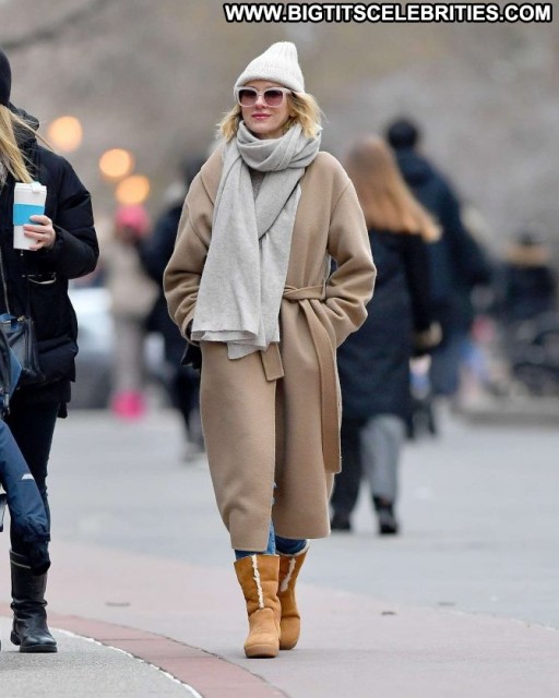 Naomi Watts Straight New York Beautiful Posing Hot Babe Paparazzi Celebrity