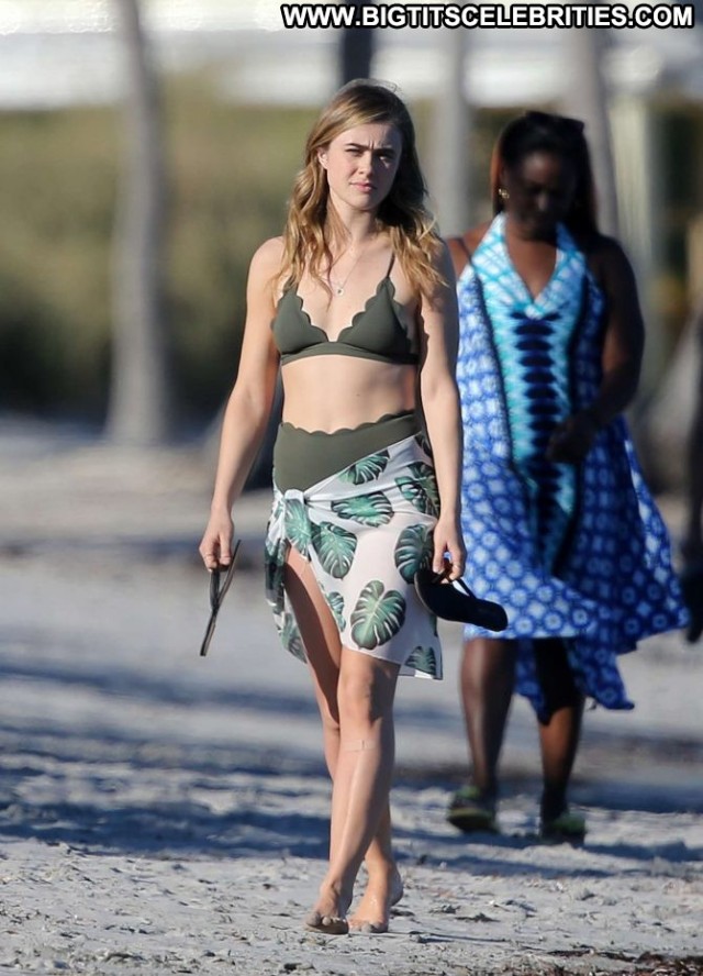 Melissa Roxburgh The Beach Babe Beach Beautiful Posing Hot Celebrity