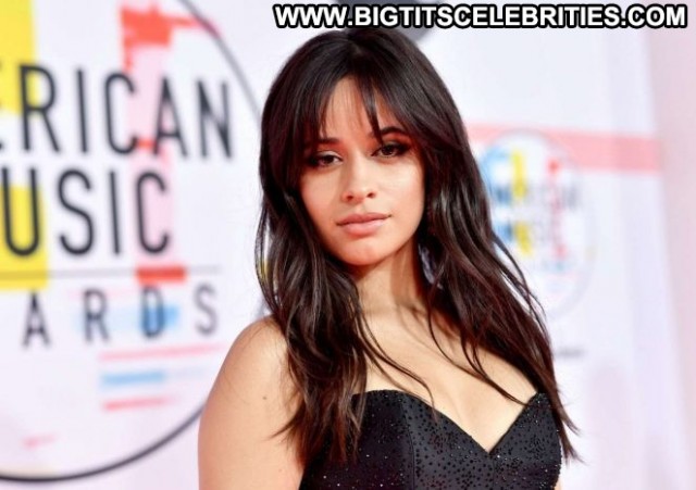 Camila Cabello American Music Awards American Beautiful Awards Los