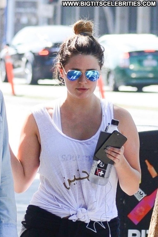 Mischa Barton Los Angeles Straight Celebrity Bar Posing Hot Babe Angel Beautiful Paparazzi