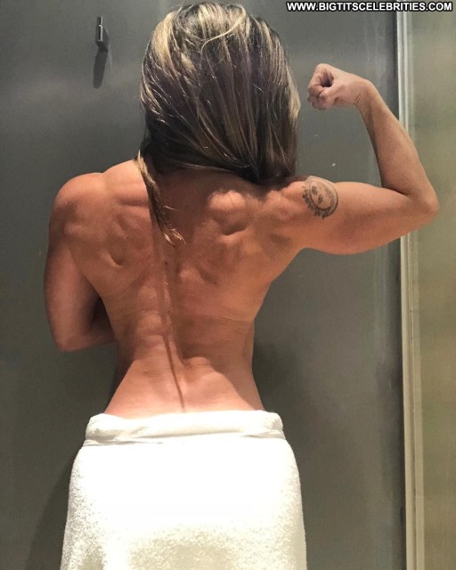 Inda D Posing Hot Celebrity Fitness Tennis Babe Sports Bra Train Beautiful French Sex Old Videos Sexy Model Sport Straight