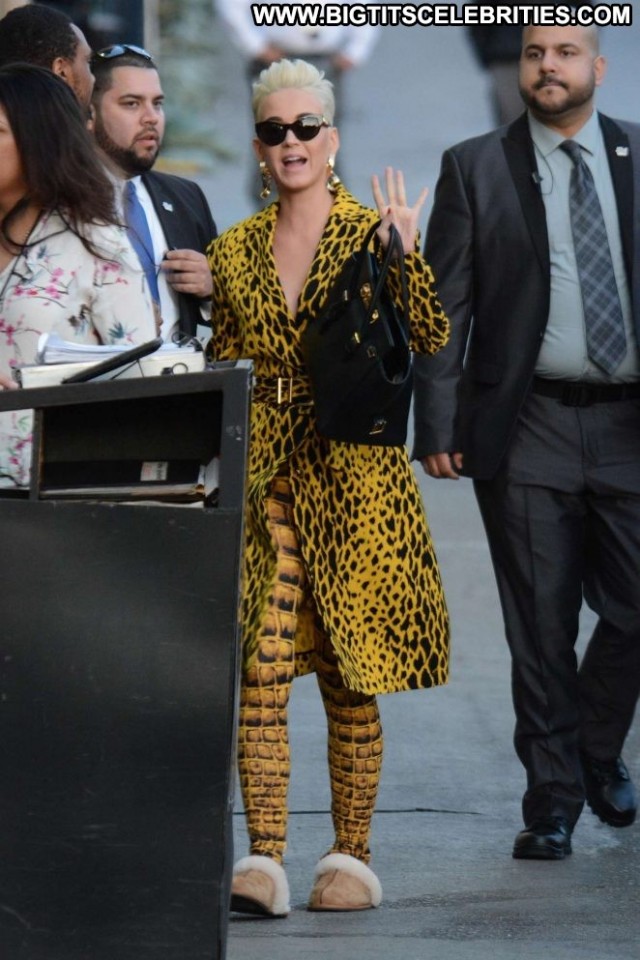 Katy Perry Jimmy Kimmel Live Celebrity Posing Hot Babe Paparazzi