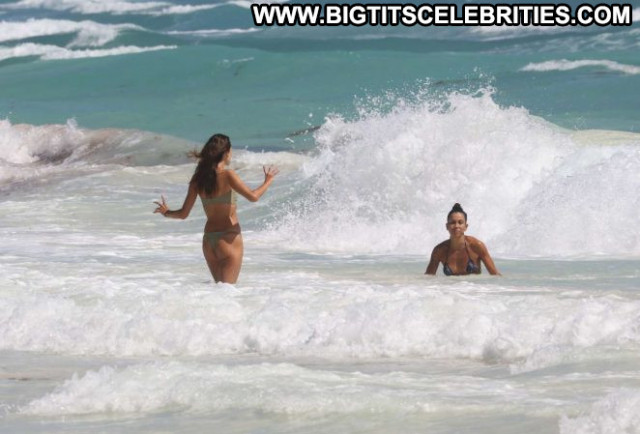 Bikini The Beach Beach Celebrity Bikini Babe Posing Hot Paparazzi