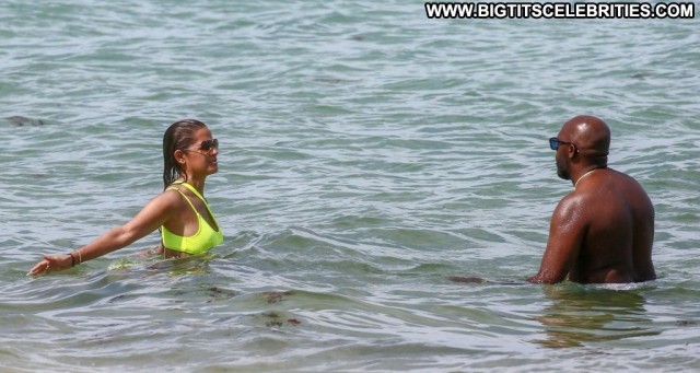 Rocsi Diaz No Source Bikini Beautiful Posing Hot Videos Beach