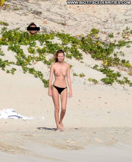 Edita Vilkeviciute 038 Sigute Krilaviciute Celebrity Candids Posing Hot Bikini Beach Babe Straight Beautiful